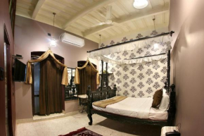 HOTEL 86B